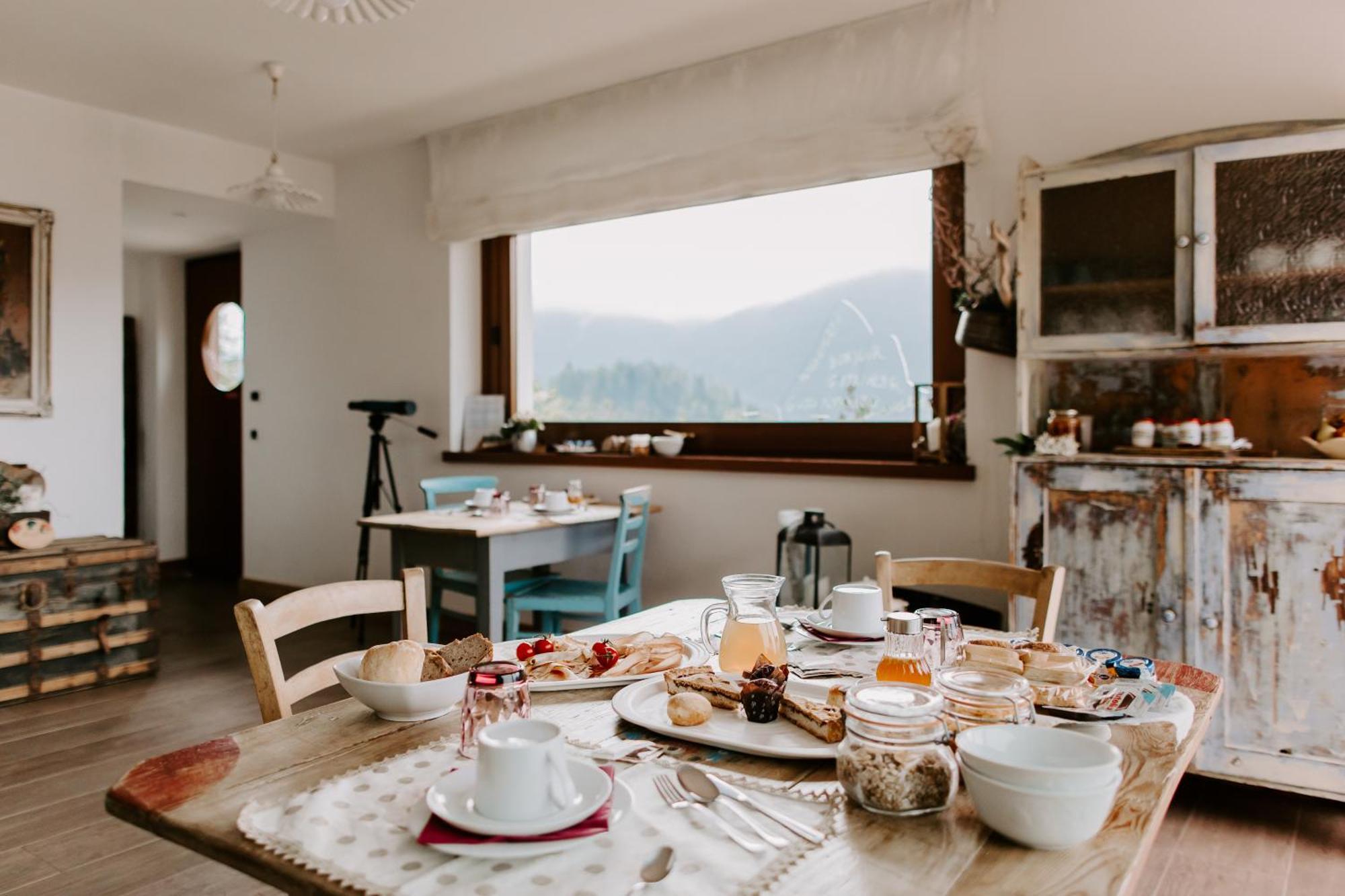 ドメッジェ・ディ・カドーレ Fra Rose E Mughi Bed & Breakfast エクステリア 写真